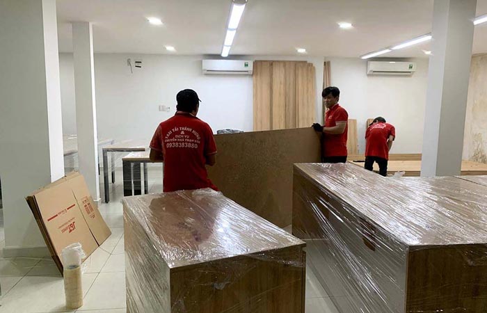 Tại sao nên chọn dịch vụ chuyển văn phòng trọn gói Thành Hưng? Tại sao nên chọn dịch vụ chuyển văn phòng trọn gói Thành Hưng?
